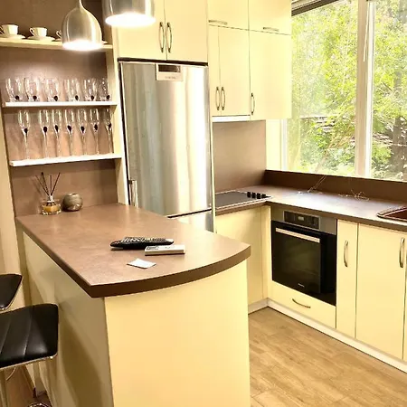 Apartment Central *