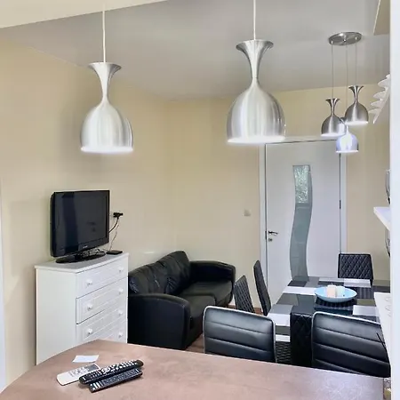 Apartment Central *